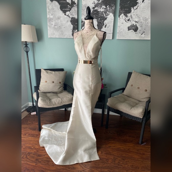 Terani Couture Dresses & Skirts - Terani couture wedding dress size 4